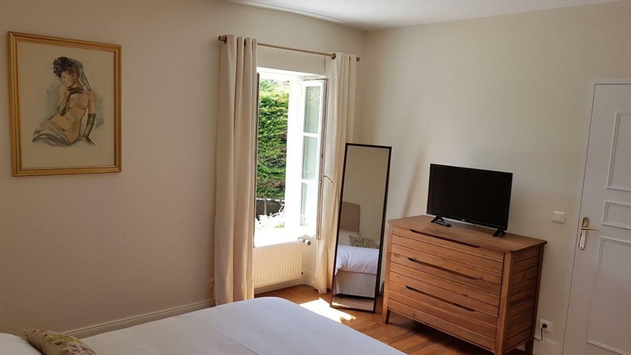 Chambre D'Hotes Liz'A Saint-Côme-de-Fresné Esterno foto